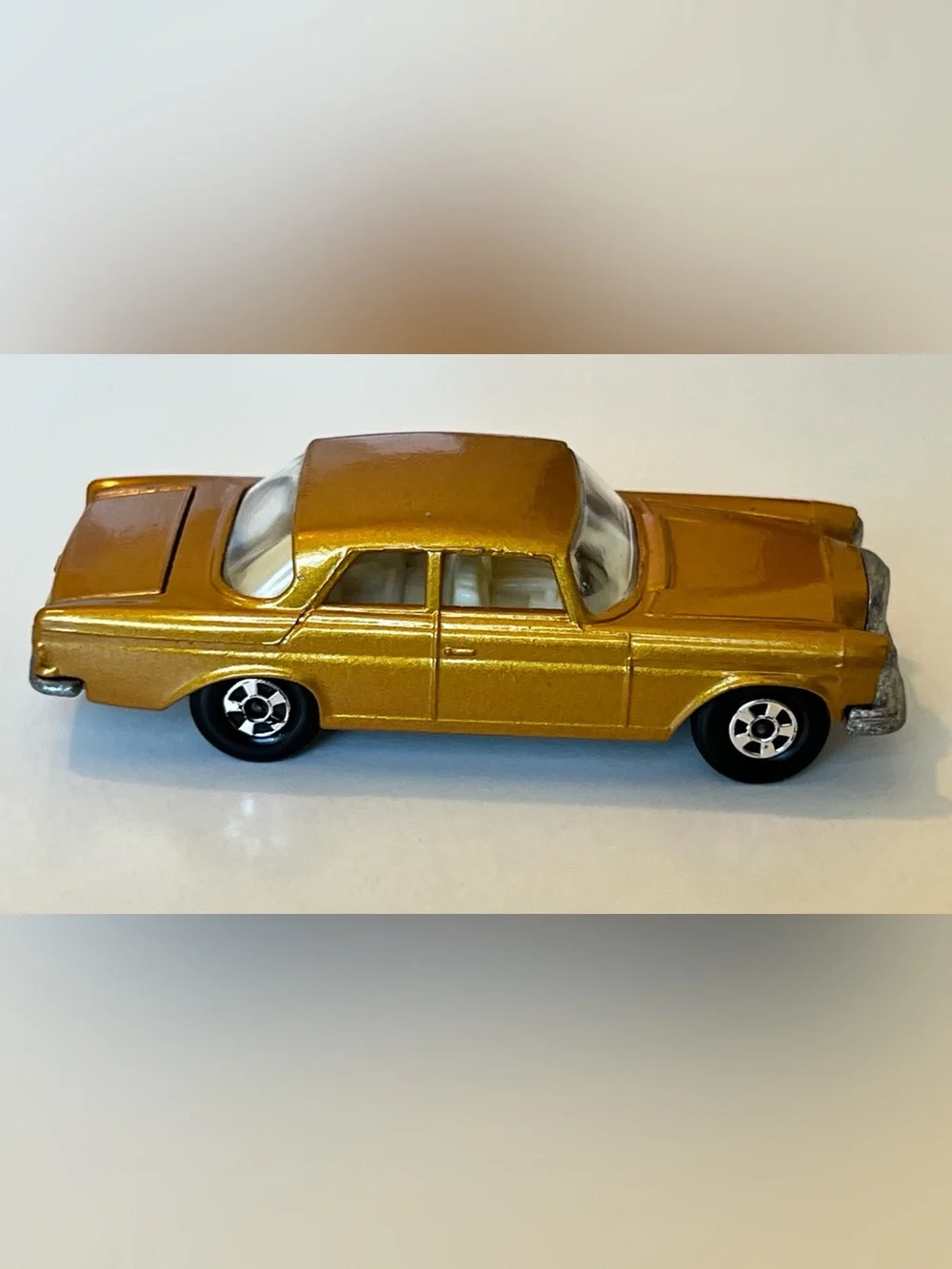 Vintage Matchbox No. 46 Mercedes 300SE Lesney England Metallic Gold